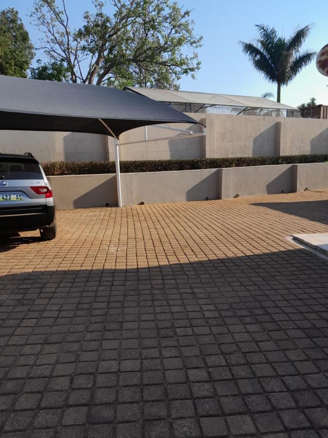 מאנזיני The Ridge Bnb מראה חיצוני תמונה