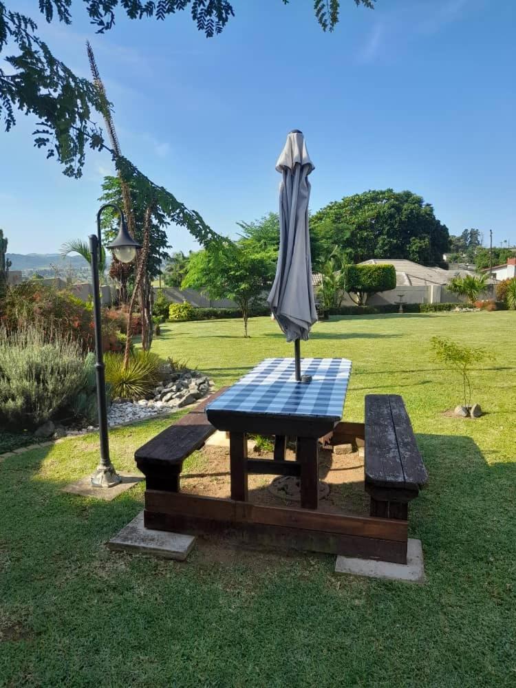 מאנזיני The Ridge Bnb מראה חיצוני תמונה